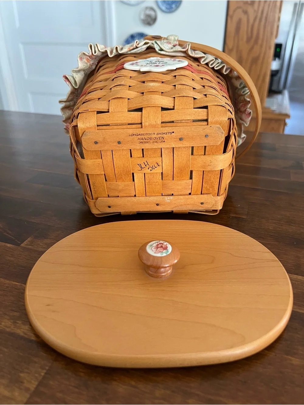 Longaberger Mother’s Day Basket, 2001